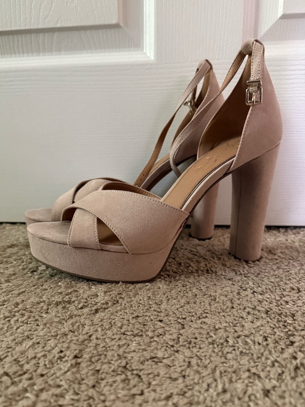Jessica Simpson Irbella Platform Sandal in Size 9